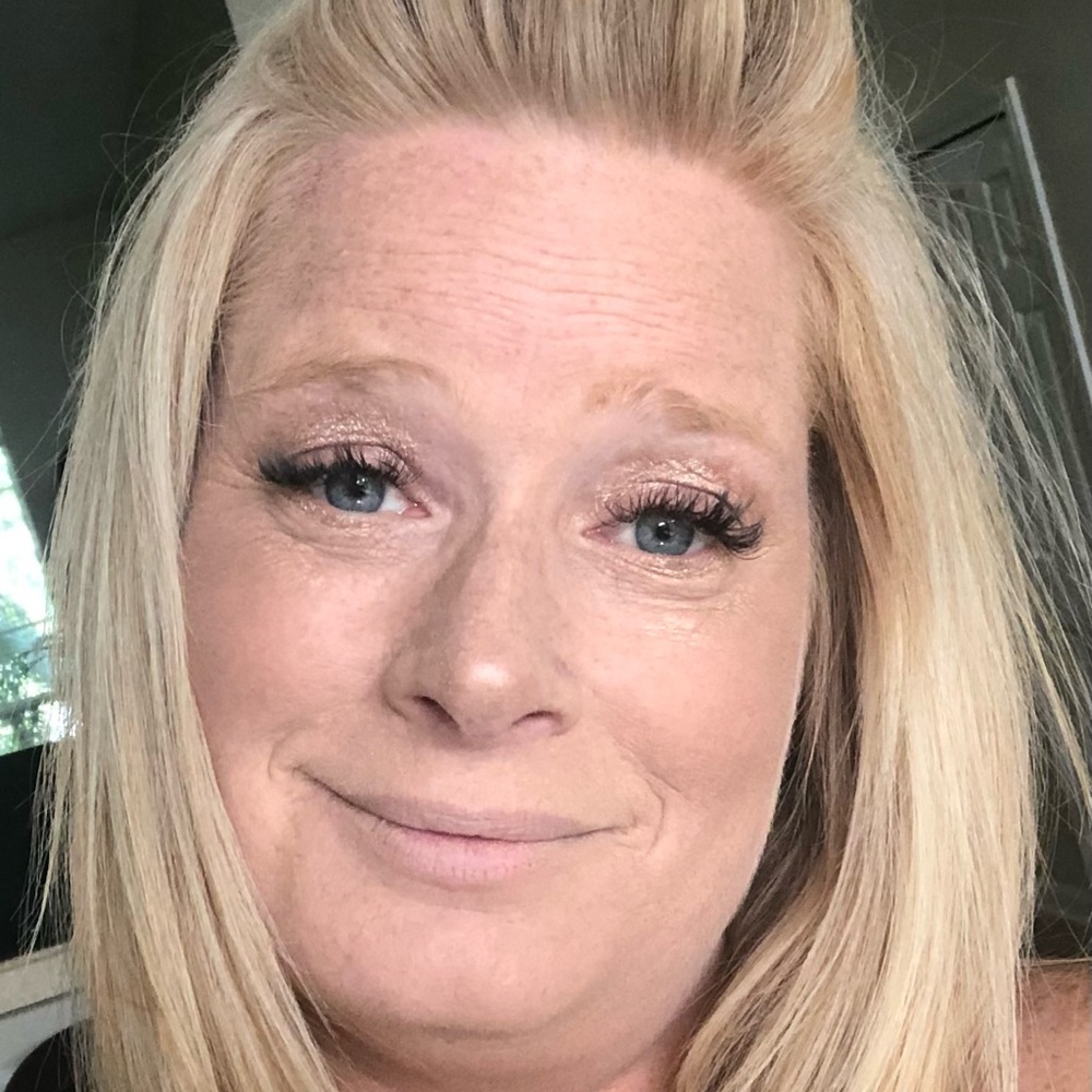 Meet your Posher, Gwen